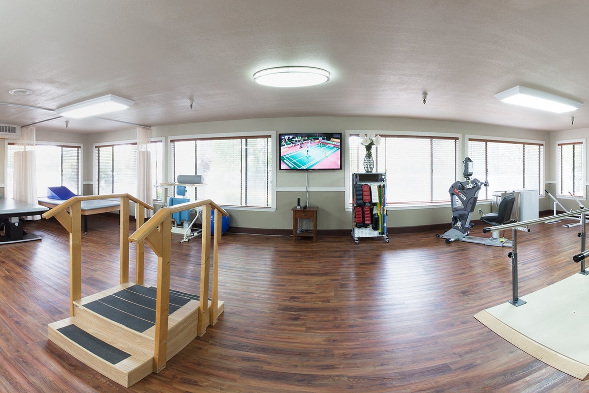 The rehab gym at Whitney Oaks