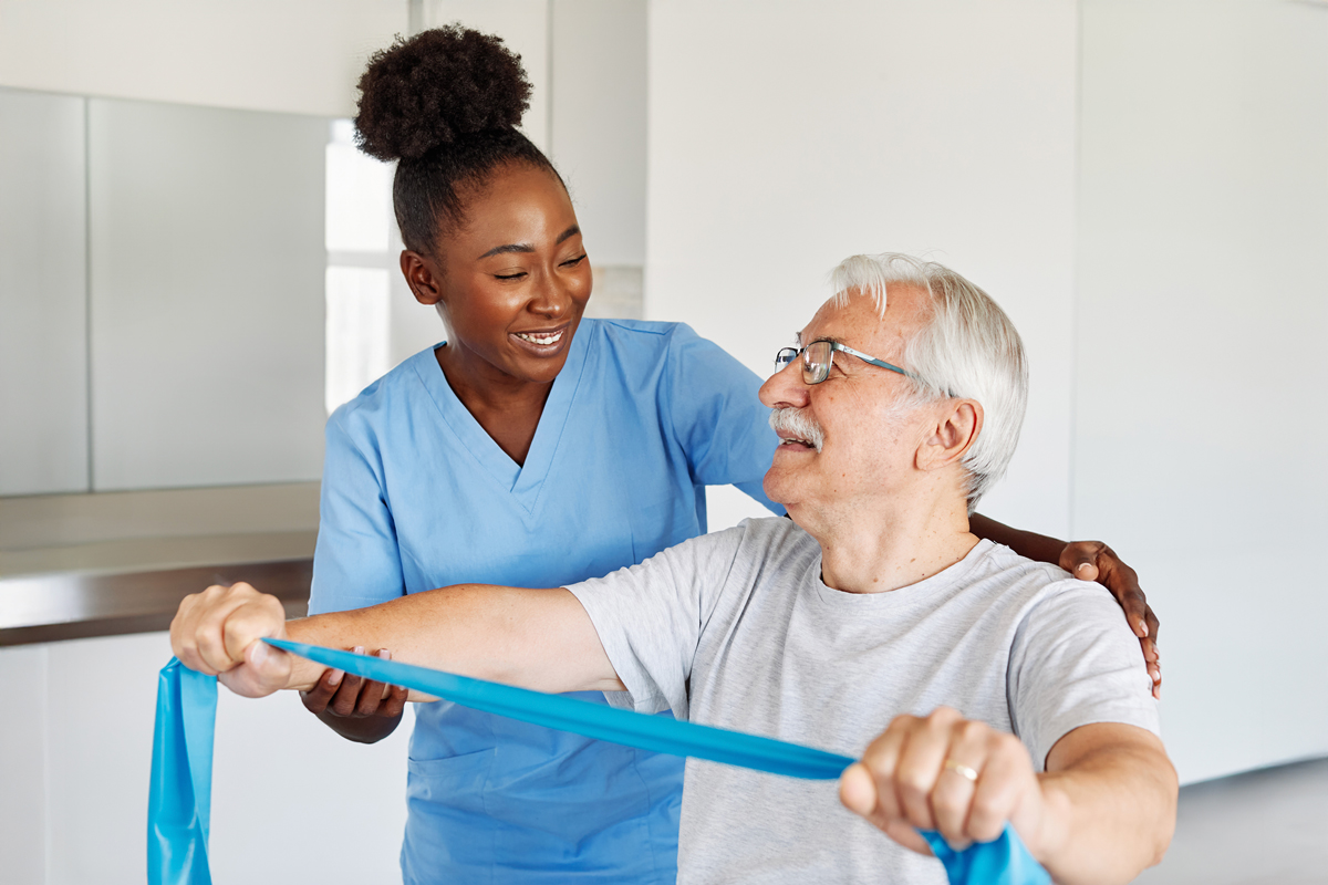 How Post Surgery Physical Therapy Helps Seniors Regain Strength